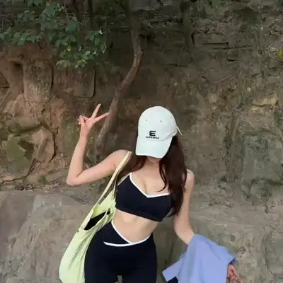 余鹏明
